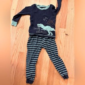 Carter's 100% pajama dinosaurs